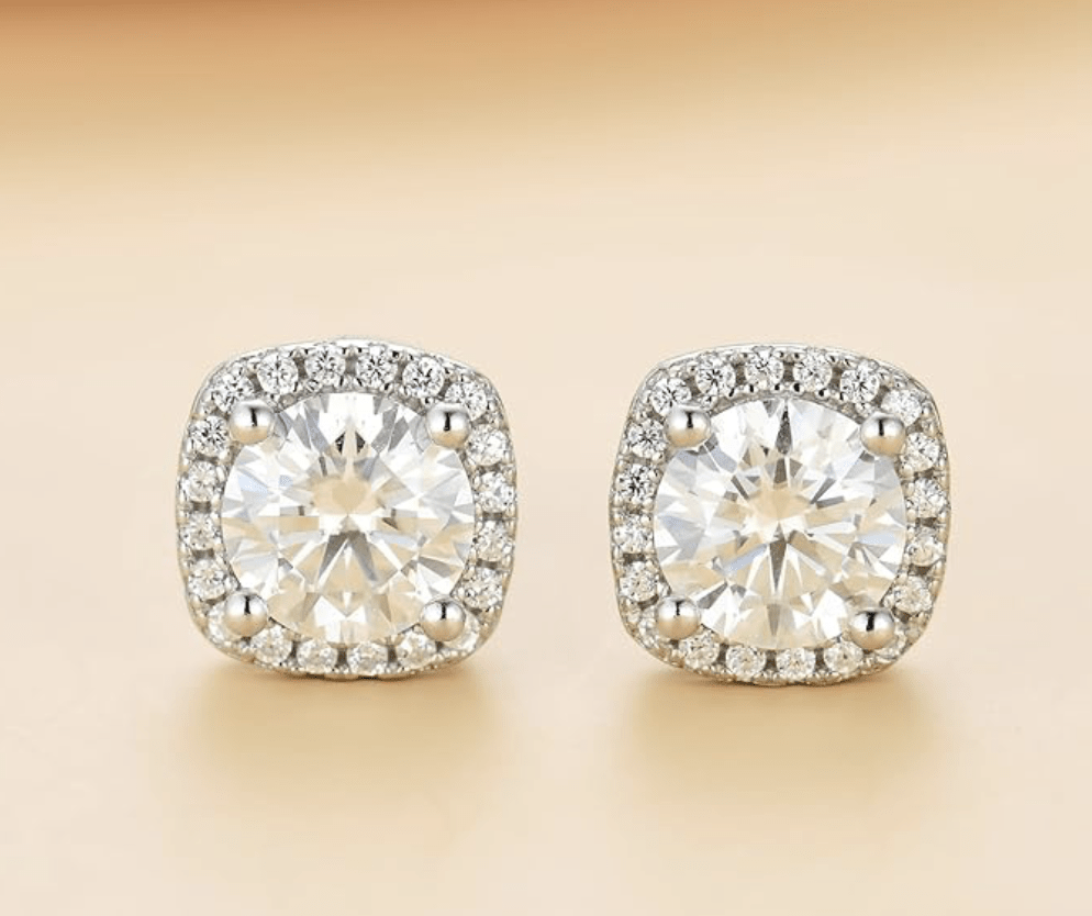 Ctarlitu Moissanite Halo Stud Earrings!
